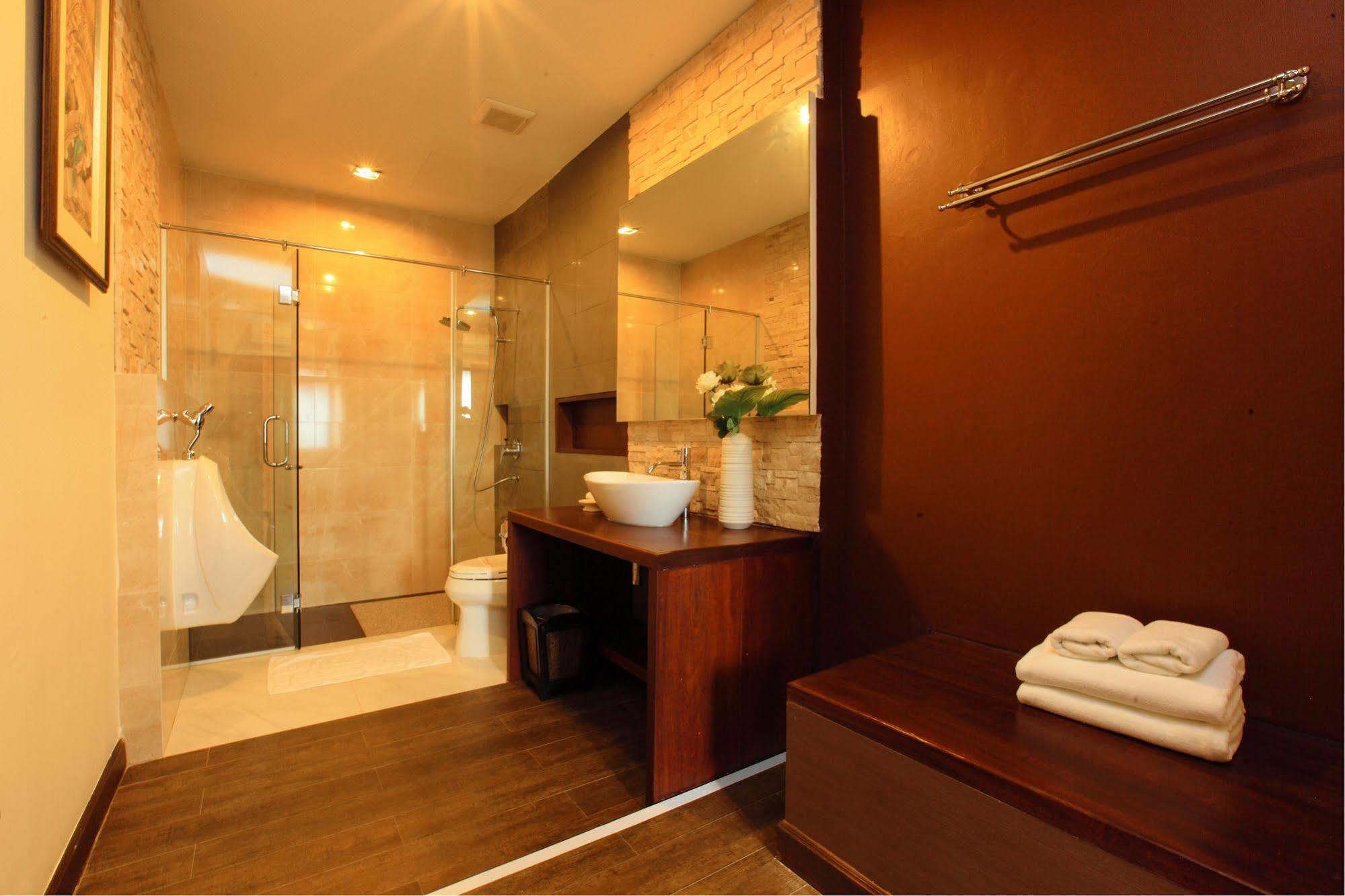 Wungnoy Hotel Hat Yai Esterno foto