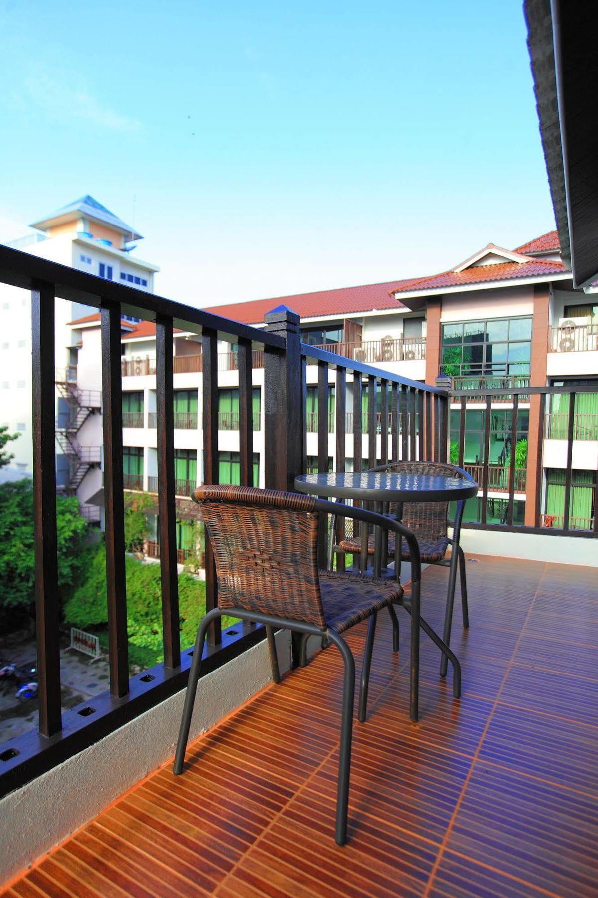 Wungnoy Hotel Hat Yai Esterno foto